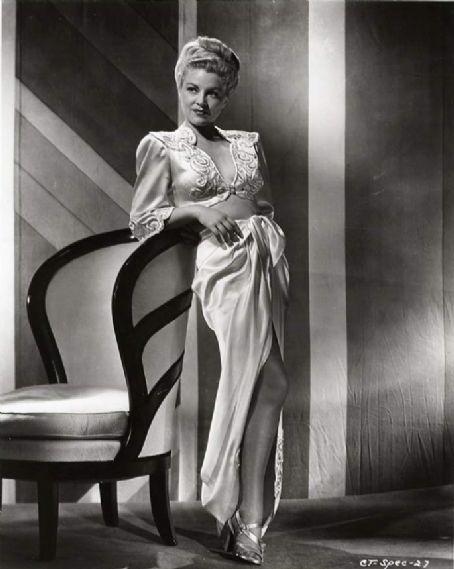 Claire Trevor's Feet << wikiFeet