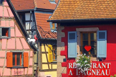 Couleurs alsaciennes - Beblenheim, Alsace © French Moments