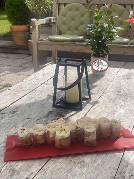 Les roulés au speck, courgettes et ricotta minute