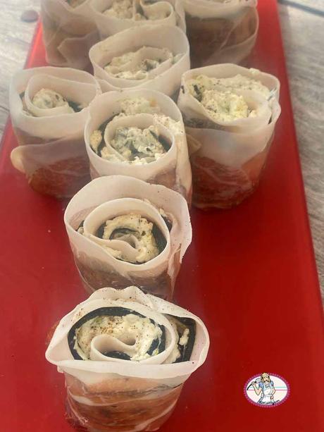 Les roulés au speck, courgettes et ricotta minute