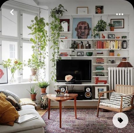 DIY Déco : Des étagères sur mesure et pas chères en un rien de temps