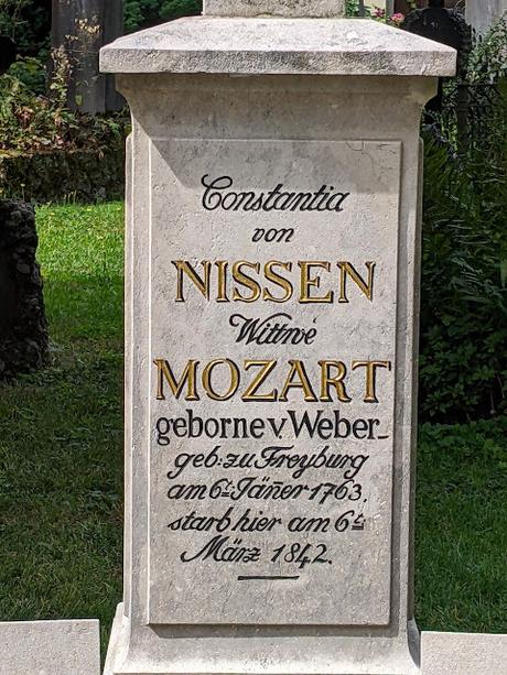 La tombe de Constanze Mozart à Salzbourg / Grabstein von Constanze Mozart Grab in Salzburg