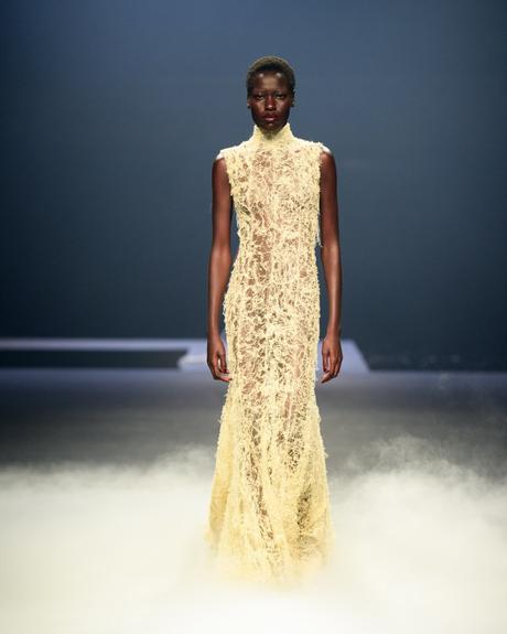 Collection Couture Automne-Hiver 2023 d’Ashi Studio : Essence et Extase Collection Couture Automne-Hiver 2023 d’Ashi Studio : Essence et Extase