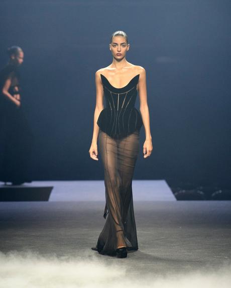 Collection Couture Automne-Hiver 2023 d’Ashi Studio : Essence et Extase Collection Couture Automne-Hiver 2023 d’Ashi Studio : Essence et Extase