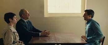 Sur la branche; Marie Weiss: notre critique https://imgr.cineserie.com/2023/06/2417335.jpg?imgeng=/f_jpg/cmpr_0/w_198/h_110/m_cropbox&ver=1