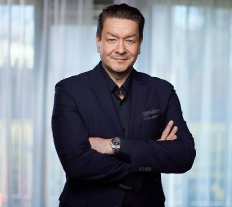 Un mois de juin record pour PLAY