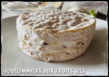 Brie truffé maison et Coulommiers aux fruits secs Brie truffé maison et Coulommiers aux fruits secs