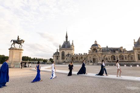 Valentino Haute Couture Automne/Hiver 2023-24 : Un nouveau langage du luxe