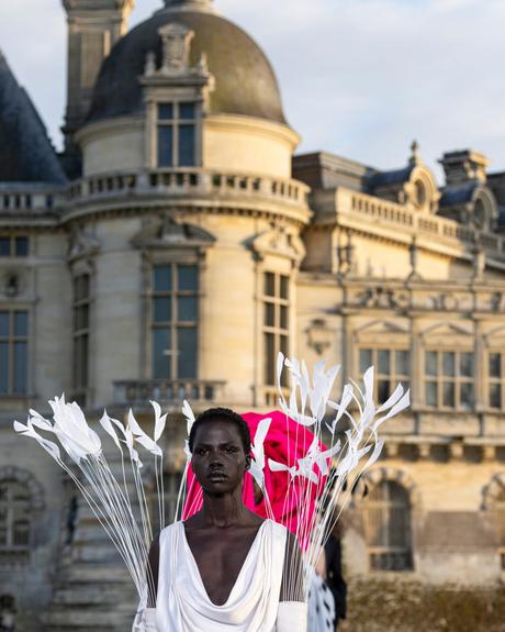 Valentino Haute Couture Automne/Hiver 2023-24 : Un nouveau langage du luxe