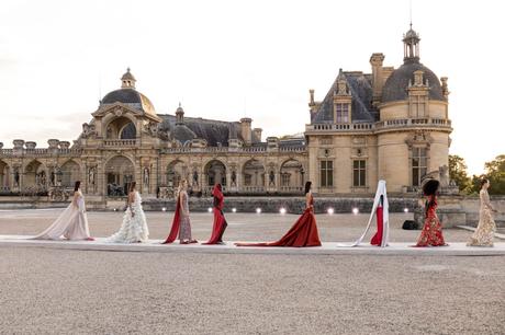 Valentino Haute Couture Automne/Hiver 2023-24 : Un nouveau langage du luxe