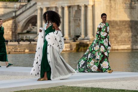 Valentino Haute Couture Automne/Hiver 2023-24 : Un nouveau langage du luxe