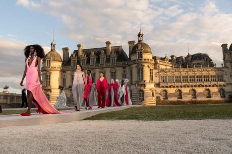 Valentino Haute Couture Automne/Hiver 2023-24 : Un nouveau langage du luxe