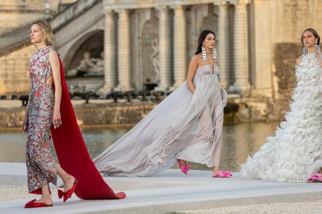 Valentino Haute Couture Automne/Hiver 2023-24 : Un nouveau langage du luxe