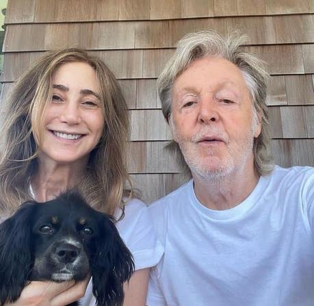Paul McCartney a un nouveau chien !