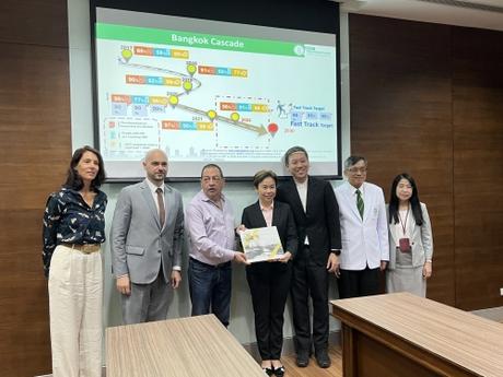 Merci aux vice-gouverneurs de Bangkok M. Sanon Wangsrangboon et Mme. Thawida Kamolvej bangkok, Jean Luc Romero Michel, paris, THAÏLANDE