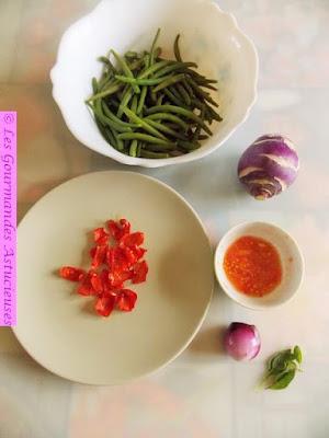 Salade de haricots verts, tomates confites et chou-rave (Vegan)