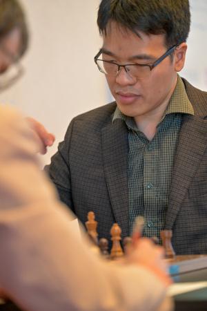 Lê Quang Liêm vainqueur du triathlon d'échecs de Bienne