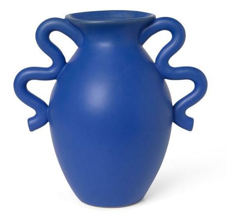 vase bleu Klein
