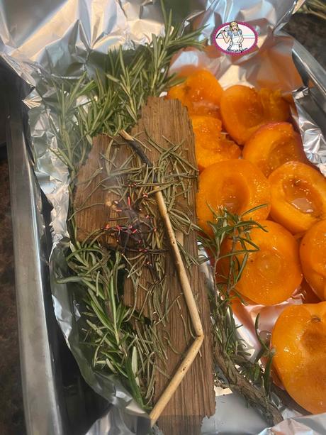 La jolie tarte abricot pistache et pointe de romarin