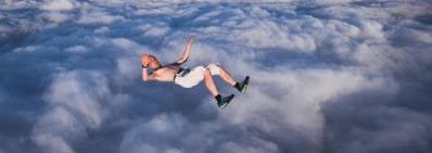 Mais qui m’a donc forcé la main ?