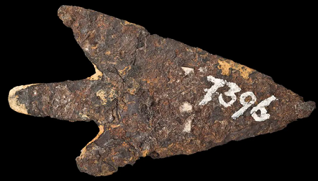 Une étude identifie une pointe de flèche de l'âge du bronze en fer météoritique