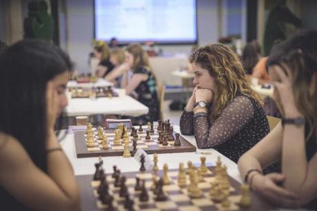 Andreea Navrotescu dénonce le sexisme aux échecs
