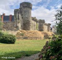 Promenade dans la vieille ville de Laval (Mayenne)