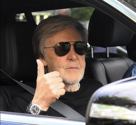 Paul McCartney : il assiste au concert de Ed Sheeran  (photo + video)