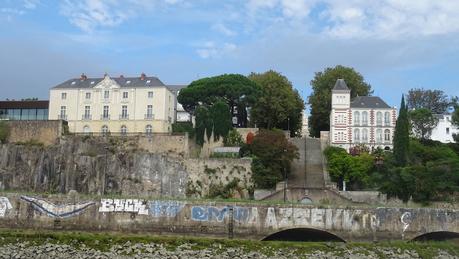 Petit coup d’œil … [16]