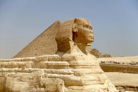Pyramides, mastabas, portes vers l’au-delà… sous le charme de l’Egypte des pharaons !