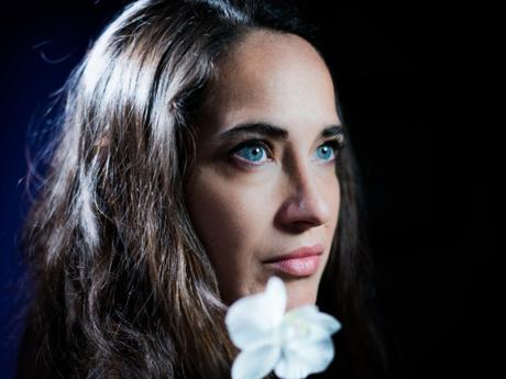 L’épaisseur d’un cheveu