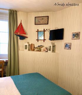 Nicolas Cribier, le patron collectionneur de l'Hôtel Auberge des Remparts à Laval (53)