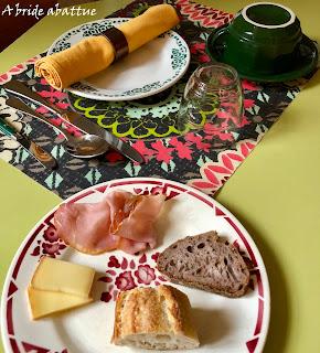 Nicolas Cribier, le patron collectionneur de l'Hôtel Auberge des Remparts à Laval (53)