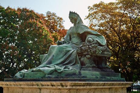 Sur les traces de Sissi à Budapest (3) — Le monument de la reine Elizabeth — Les photos de Marco Pohle