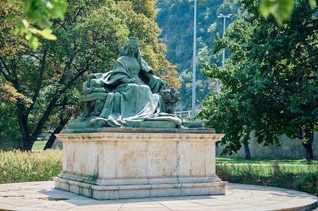 Sur les traces de Sissi à Budapest (3) — Le monument de la reine Elizabeth — Les photos de Marco Pohle