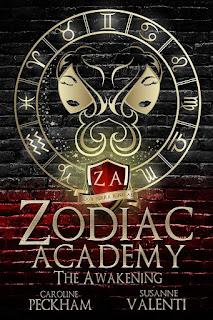 Zodiac Academy #1 The Awakening de Caroline Peckham & Susanne Valenti