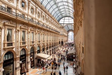 Intérieur du Centre Commercial Galleria Vittorio Emanuele Ii à Milan
