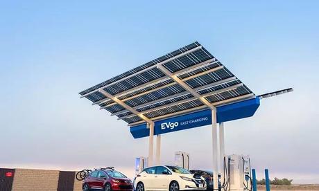 EVgo et Amazon lancent la technologie de recharge Alexa EV