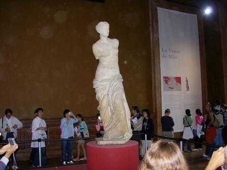 Vénus de Milo au Musée du Louvre à Paris