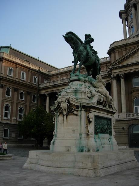 Statue équestre Eugène de Savoie à Budapest