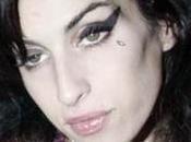 Winehouse fashion victime orbite